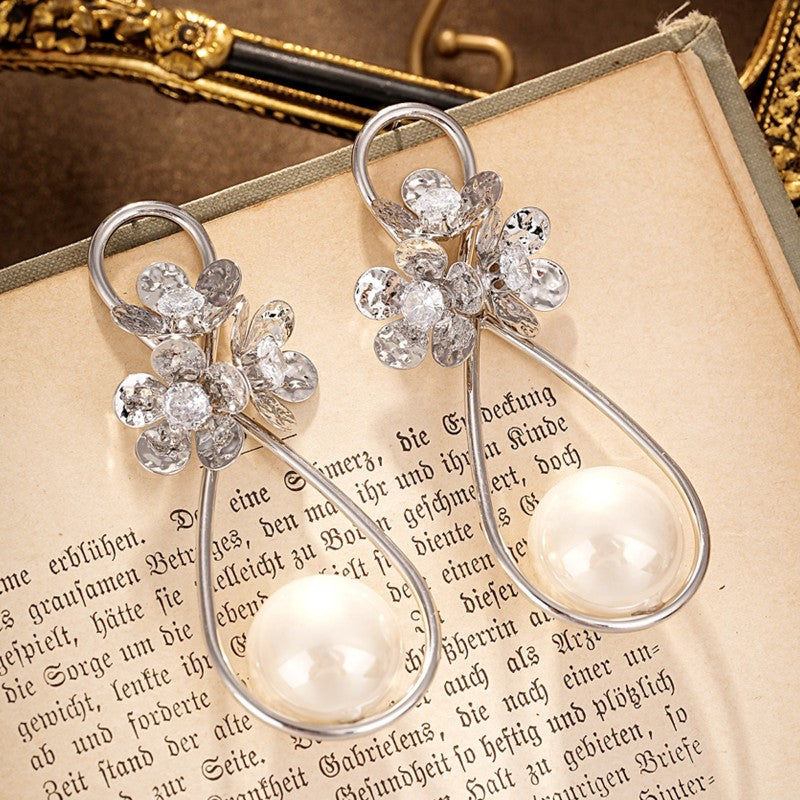 S5037E1 Stud Ear Accessories Vivian's Ball 1