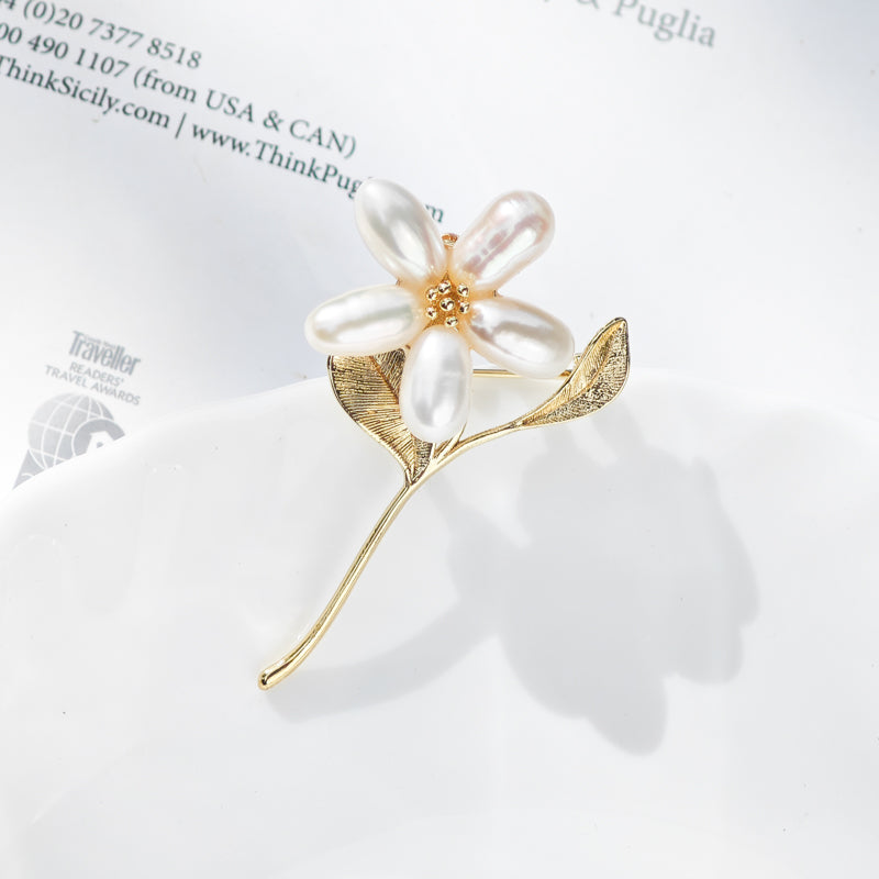 S2353B1 Pearl Flower Brooch Scarf Buckle fine handmade gifts