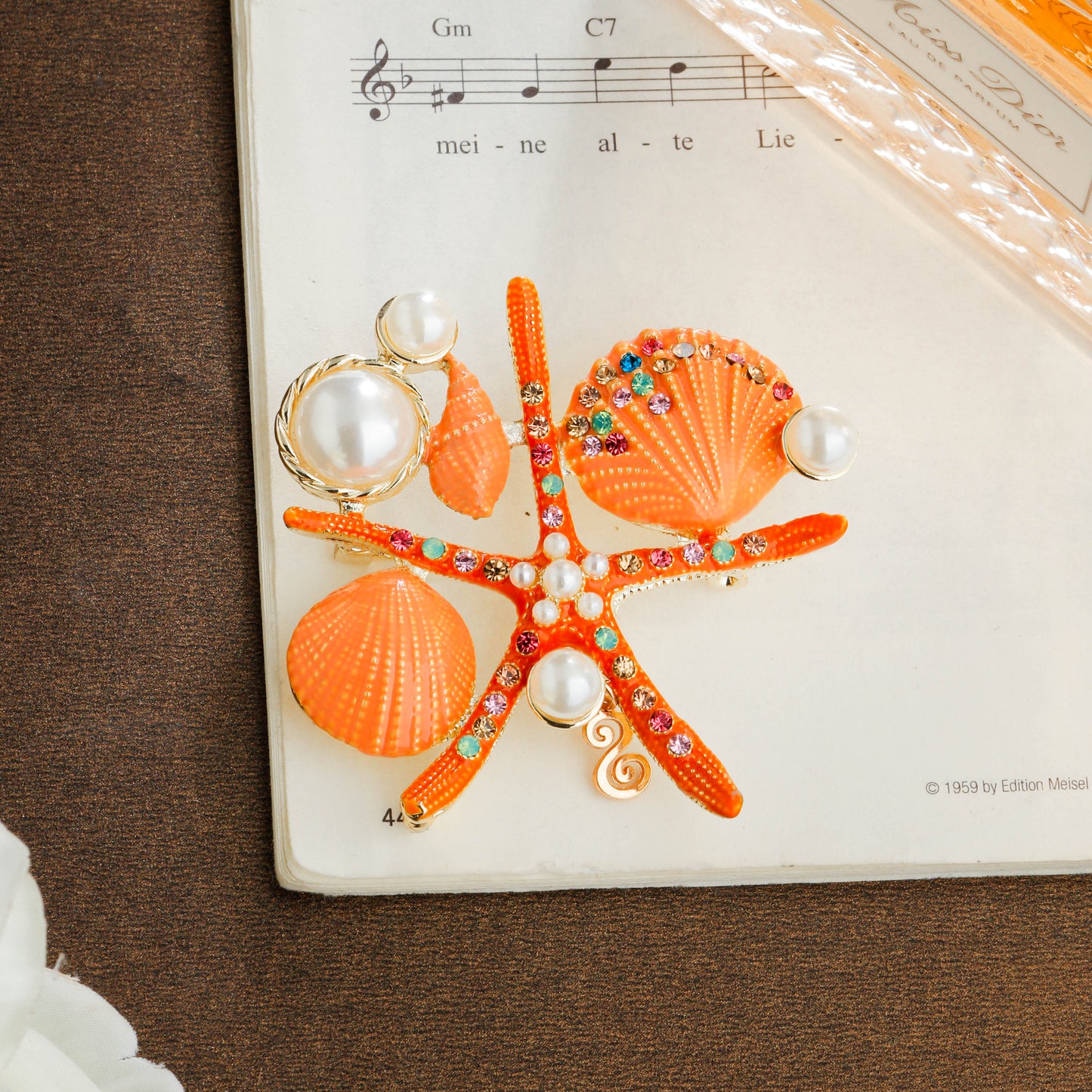 S2019B1 Brooch Scarf Buckle fine handmade gifts