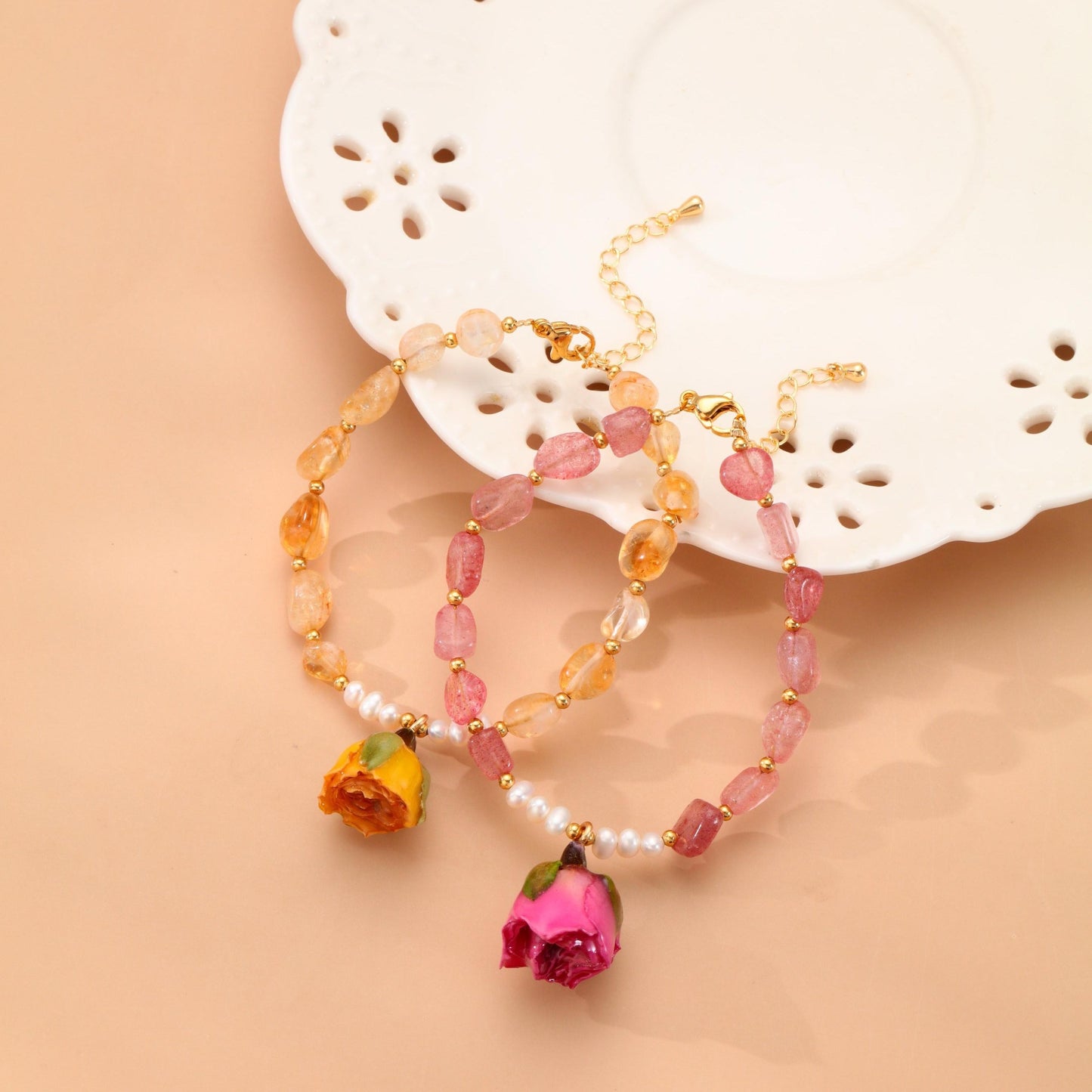 S2348C1 Bangle Hand Chain Bracelet Poem and Roses (Pink)
