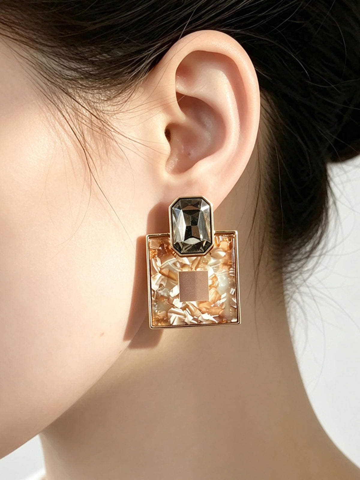 S5190E3 Vintage Facet earrings