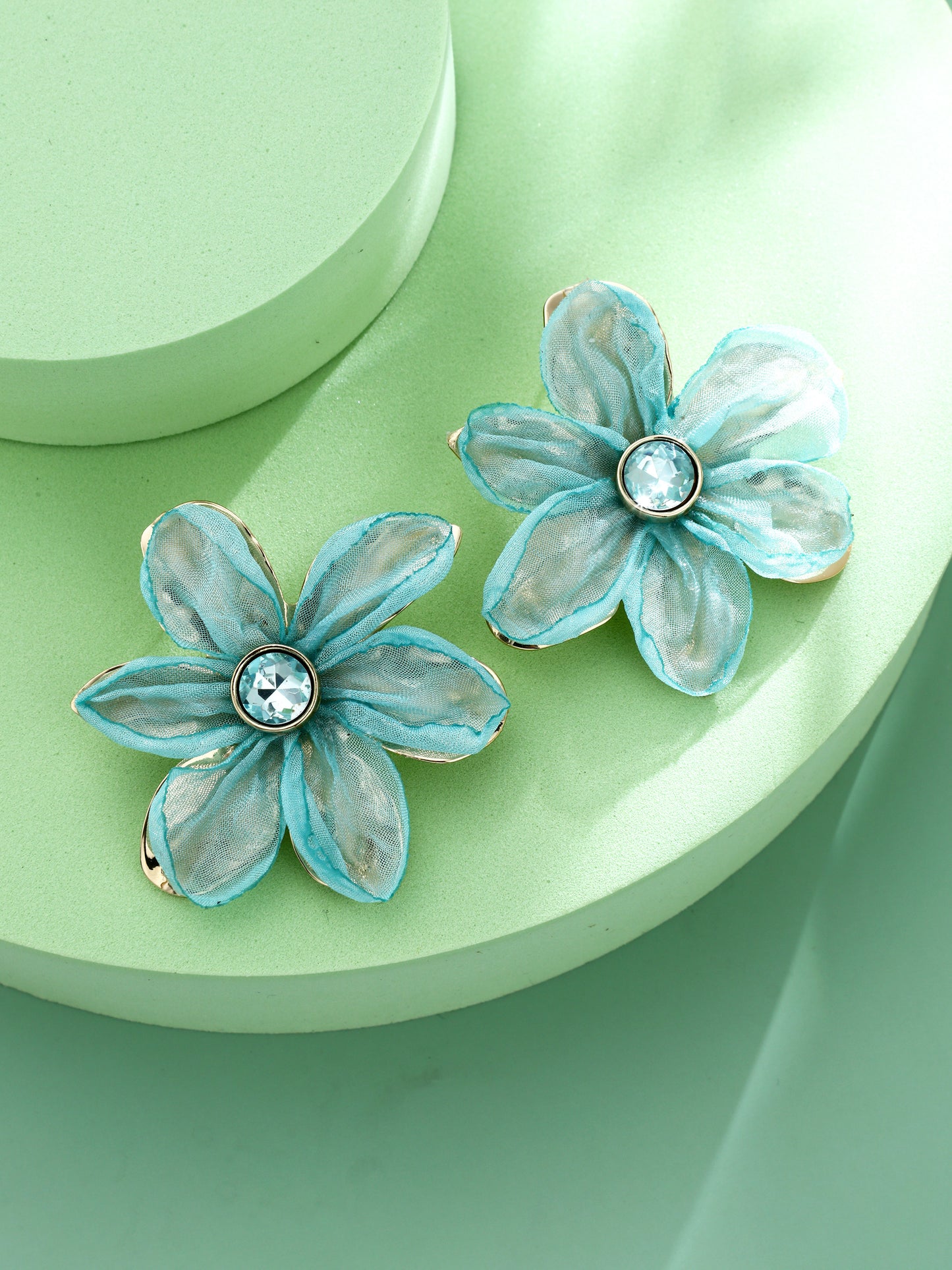S5183E3 Mint Halo earrings