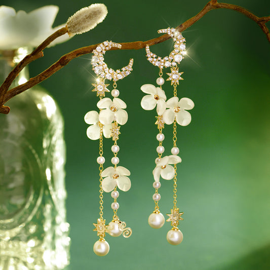 S3900E1 Earrings Ear Studs Flower Shadow Mystery