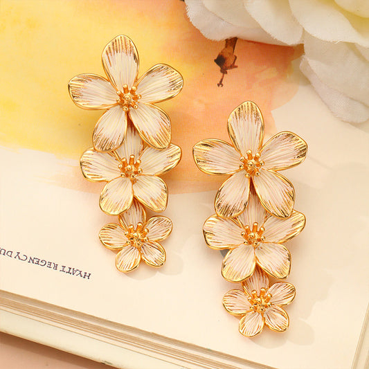 S5009E1 Star Language Flower Shadow Earrings