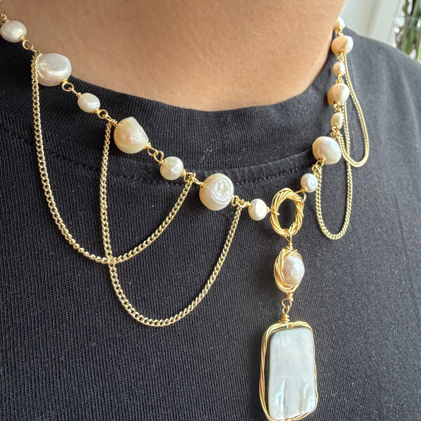 S3037N1  pearl necklace