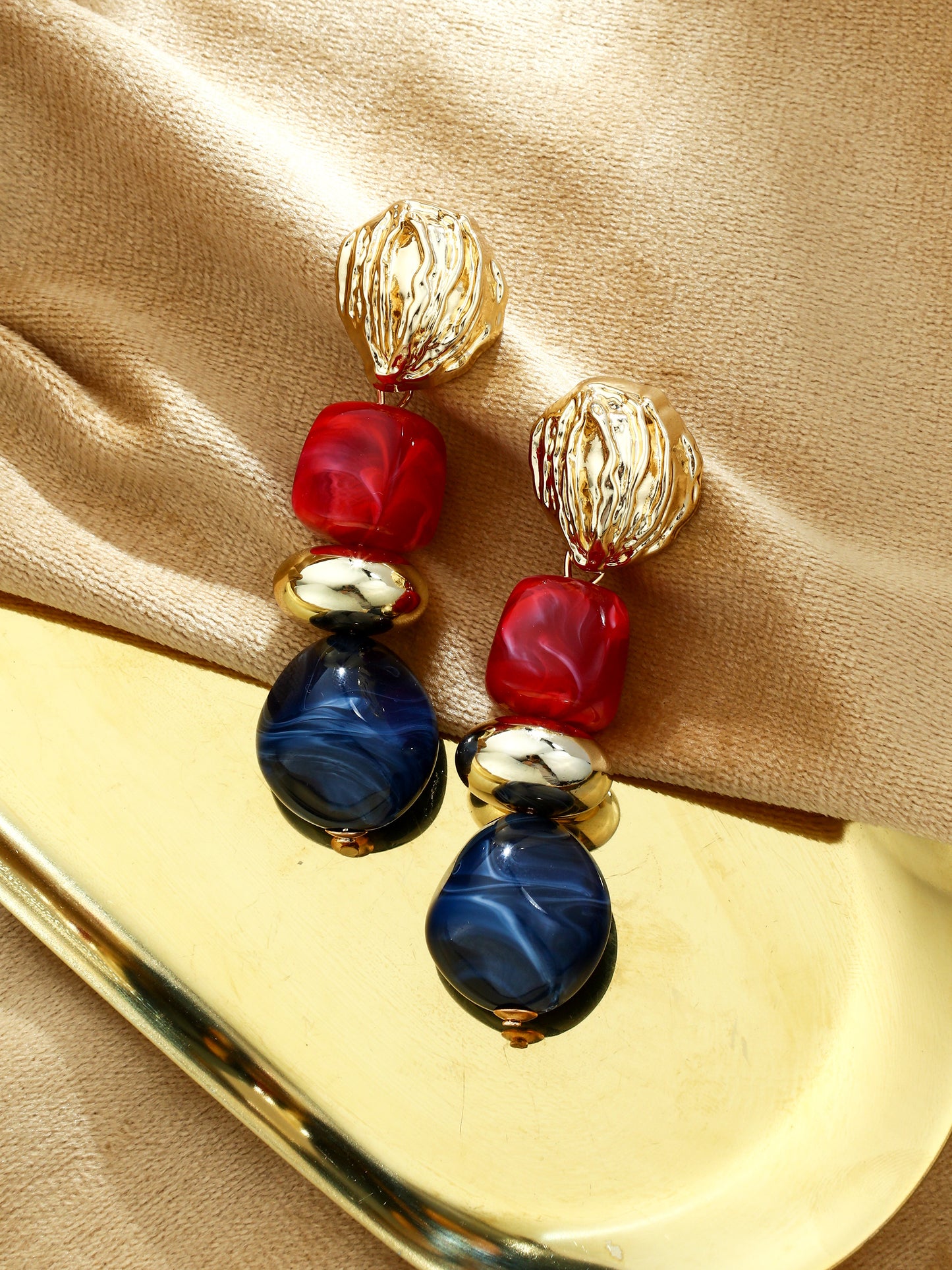 S5180E1 Vintage Facet earrings