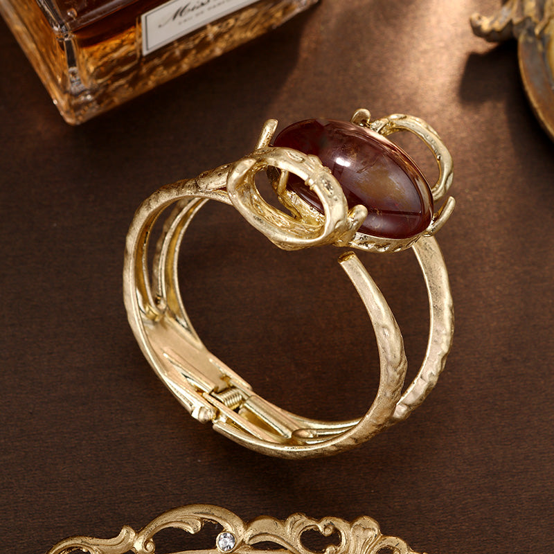 S2040W1  Gentle Bond bangle