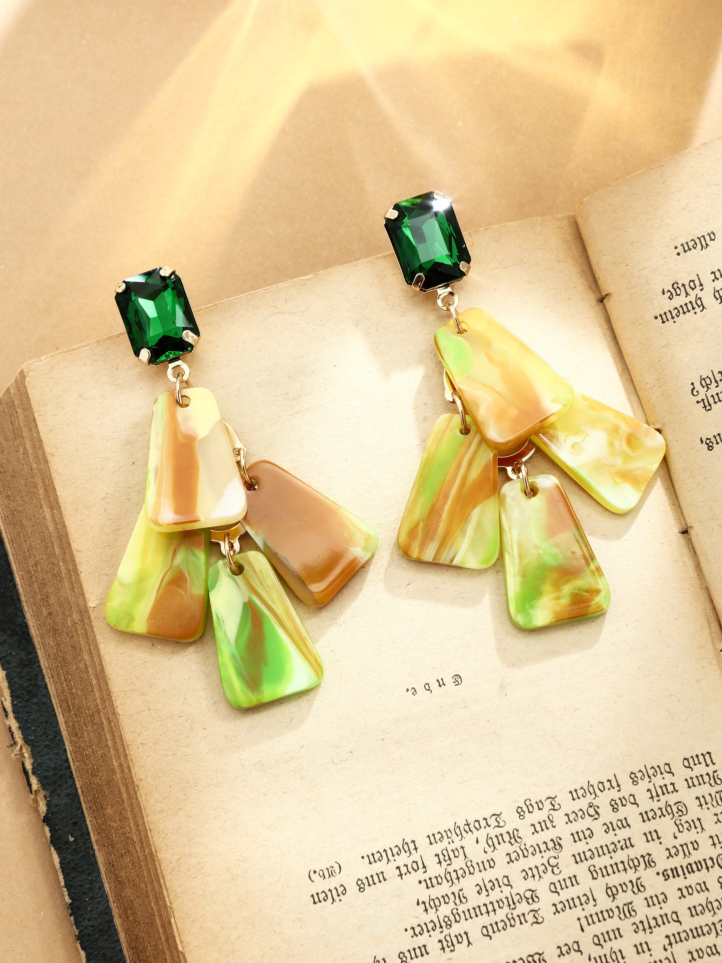 S5181E3 Vintage Facet Drop earrings
