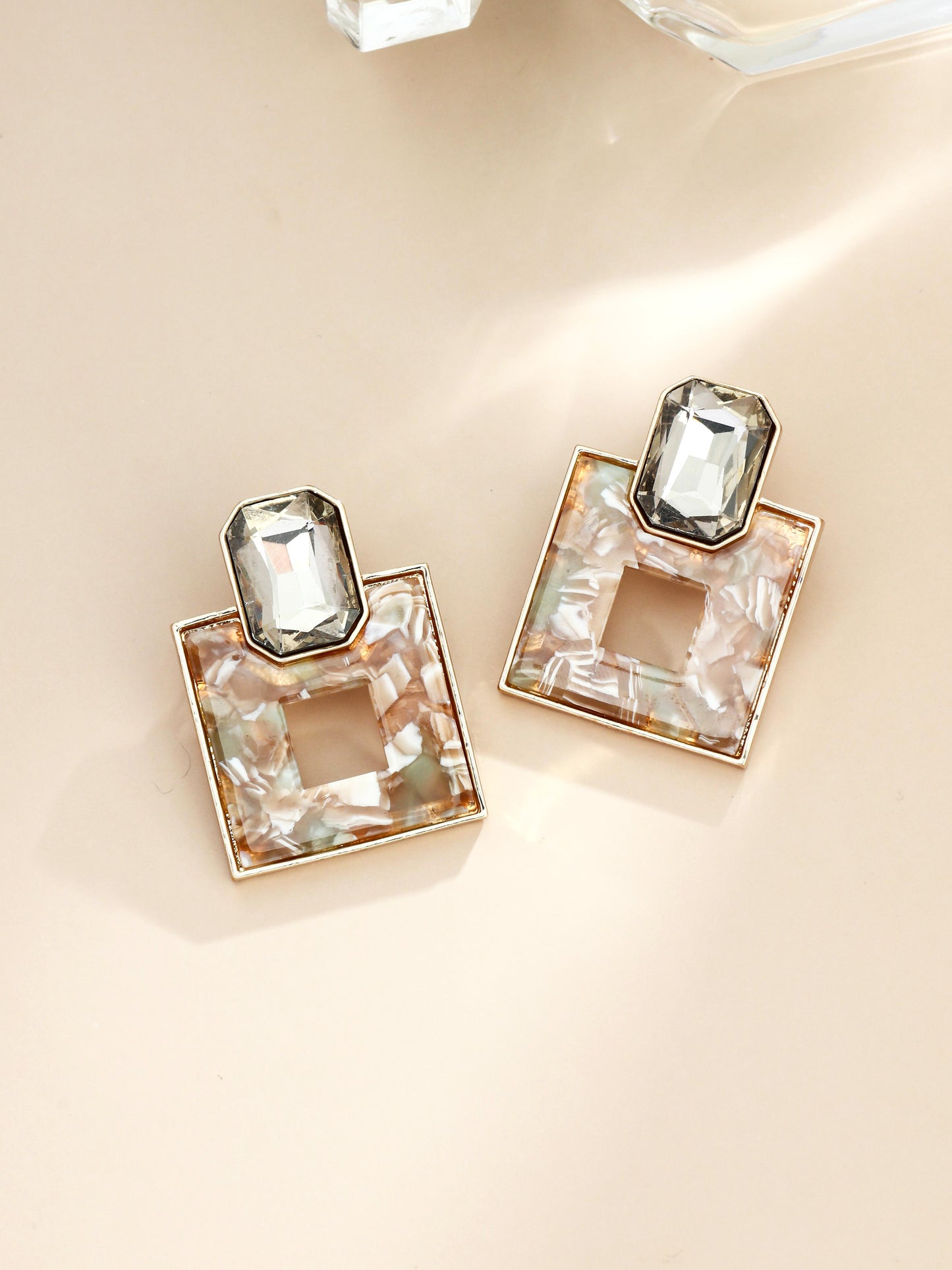 S5190E3 Vintage Facet earrings