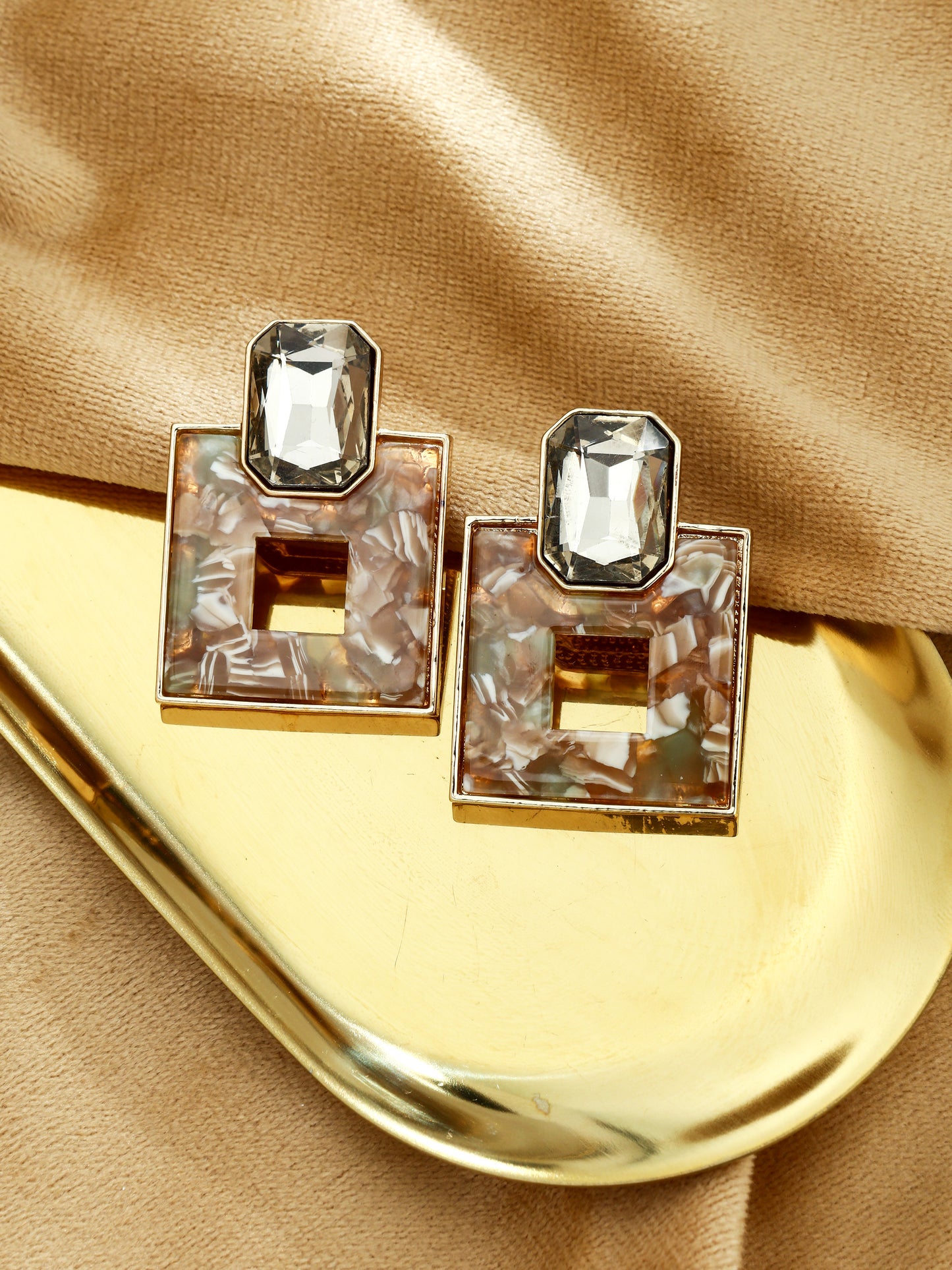 S5190E3 Vintage Facet earrings
