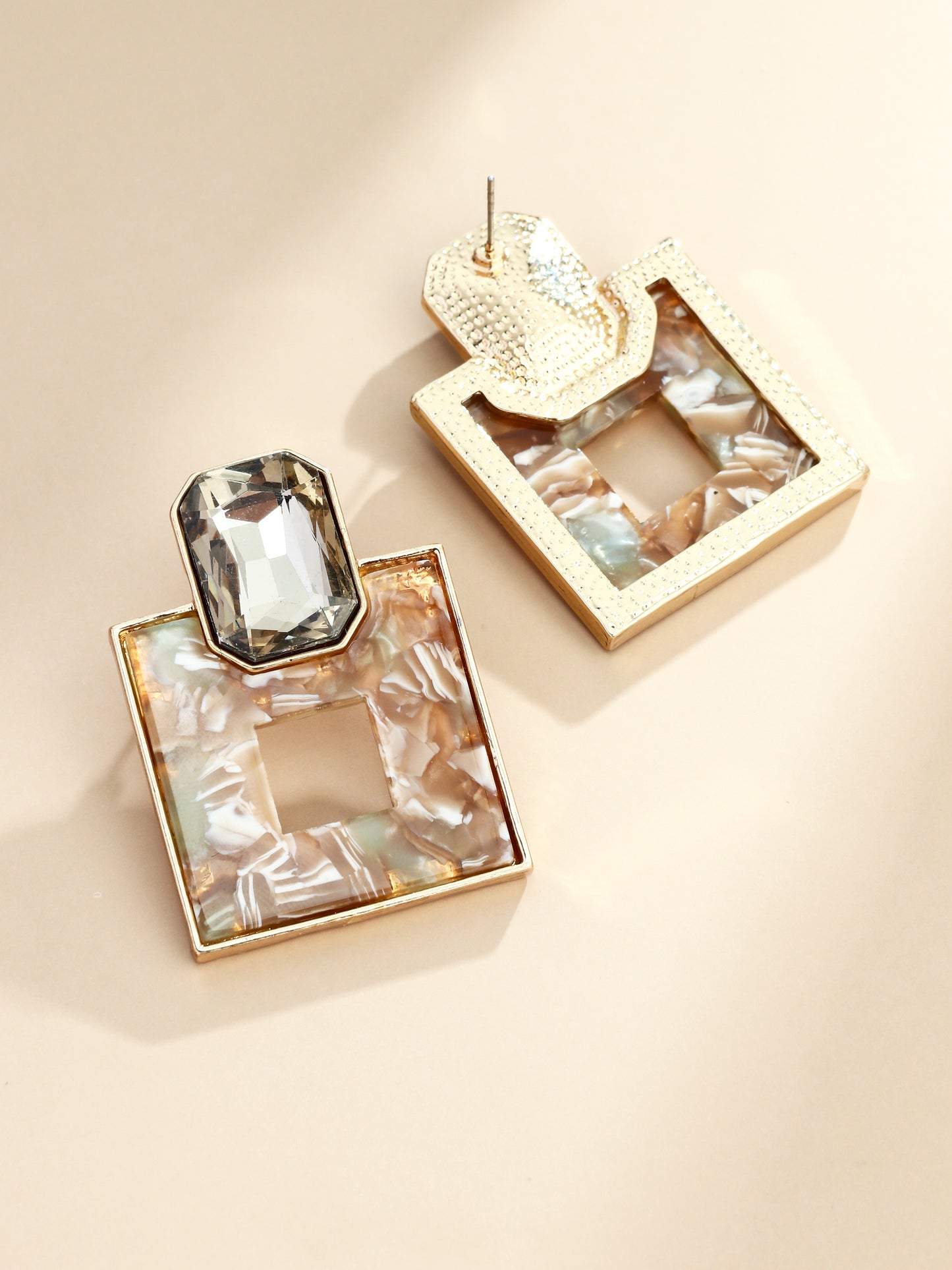 S5190E3 Vintage Facet earrings