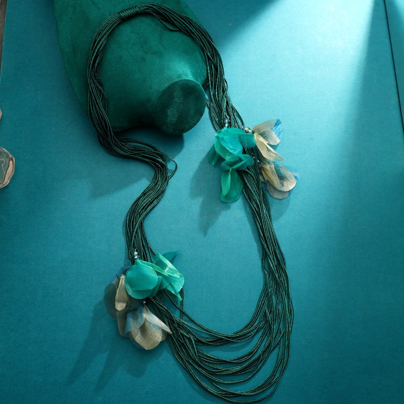 S2965N1 Necklace Falling for Rosemary 2