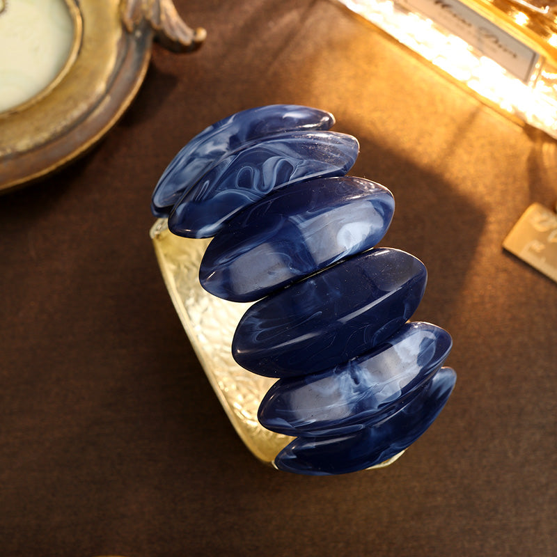 S2020W2  Flamenco Night bangle