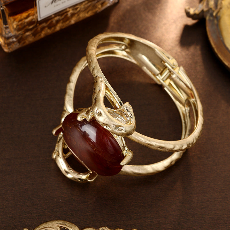 S2040W1  Gentle Bond bangle