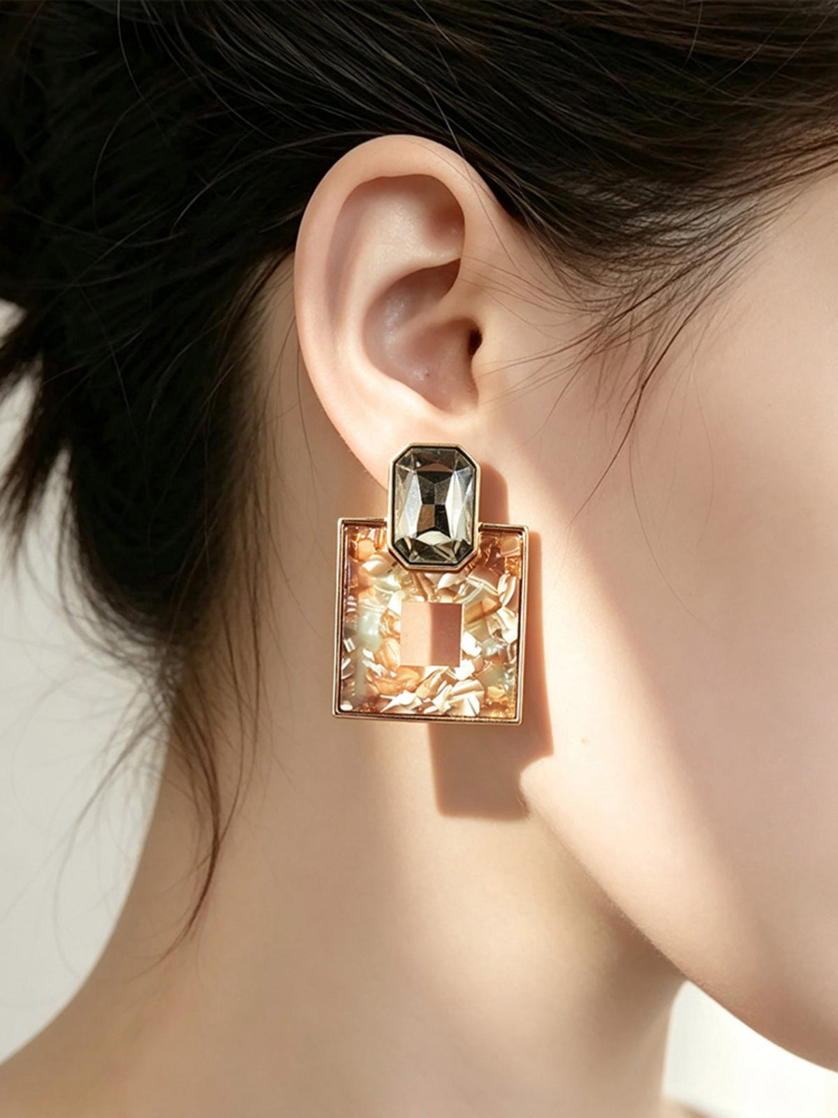 S5190E3 Vintage Facet earrings