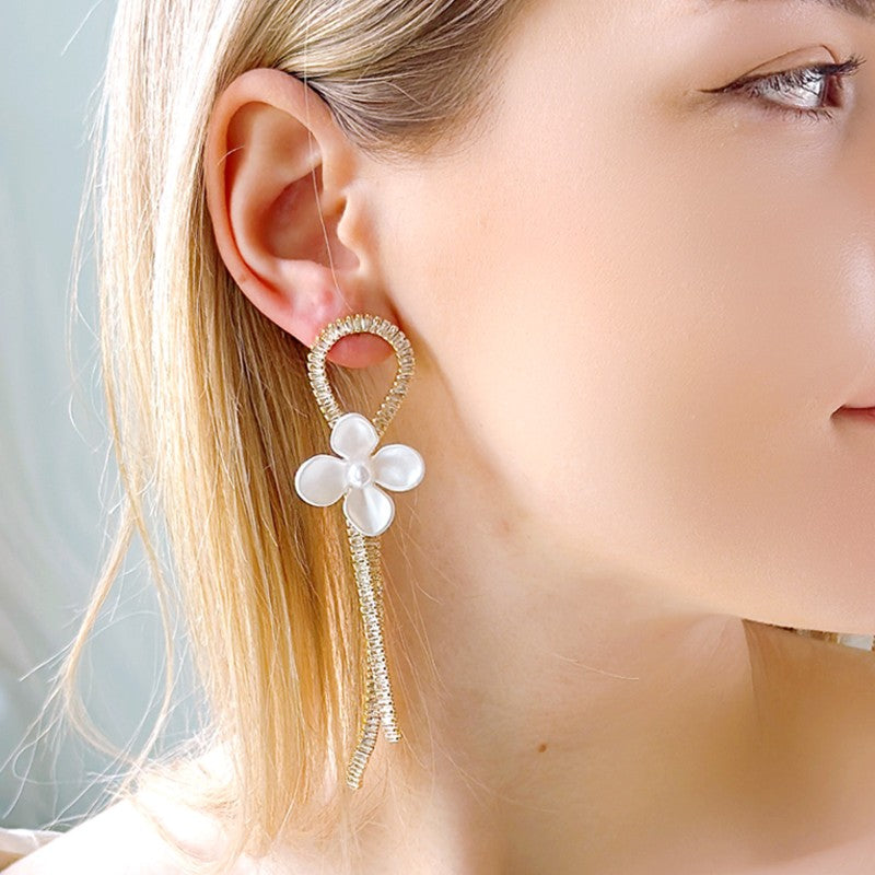 S5029E1  earrings Luminous Flower Shadows