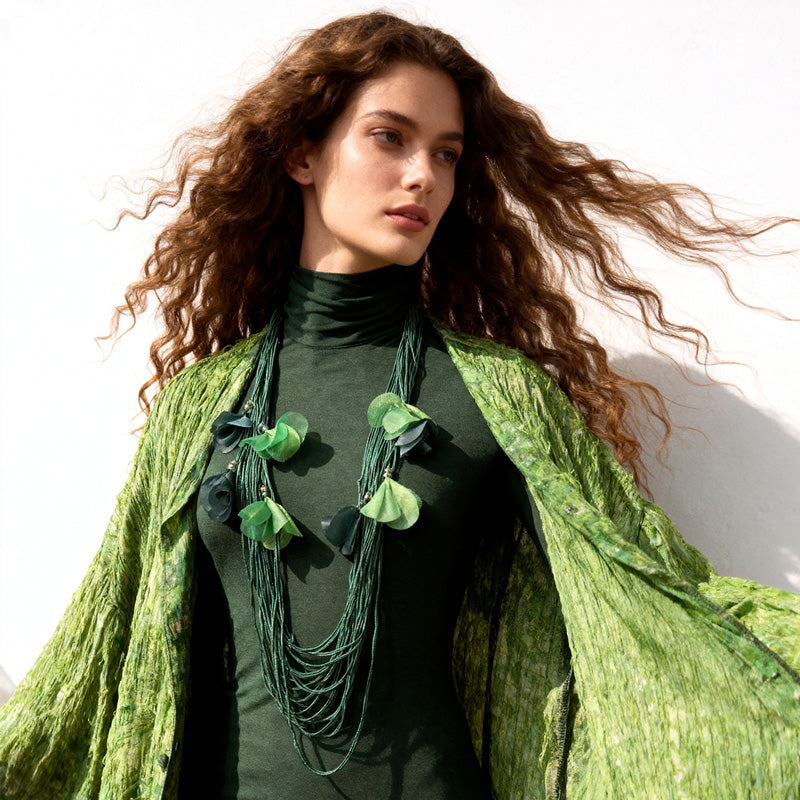 S2965N1 Necklace Falling for Rosemary 2