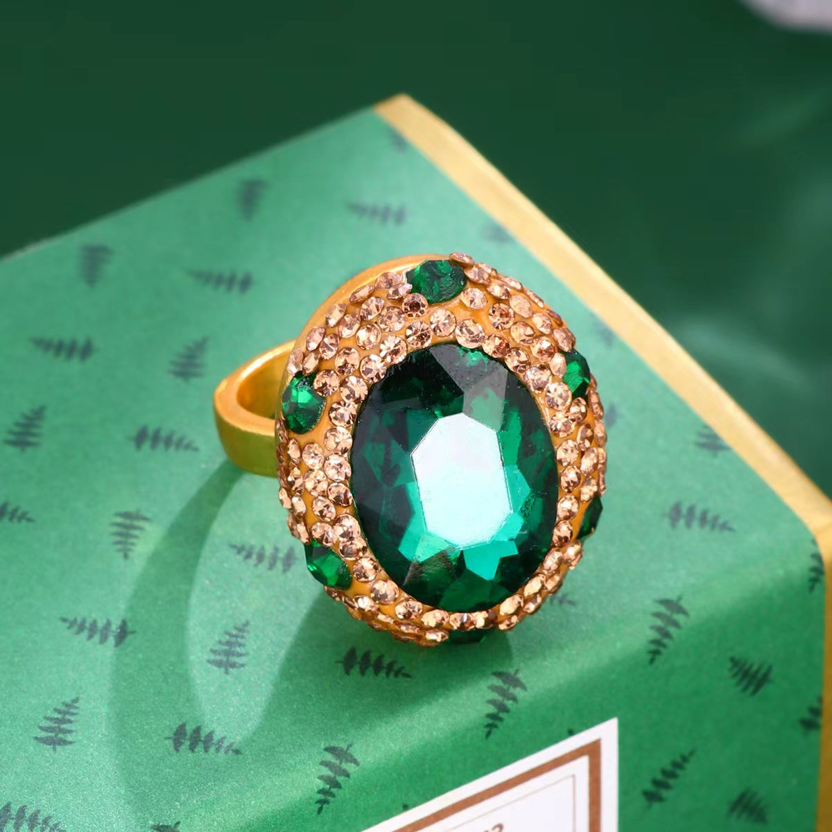 S2184R1  Ring  Jewel of the Forest