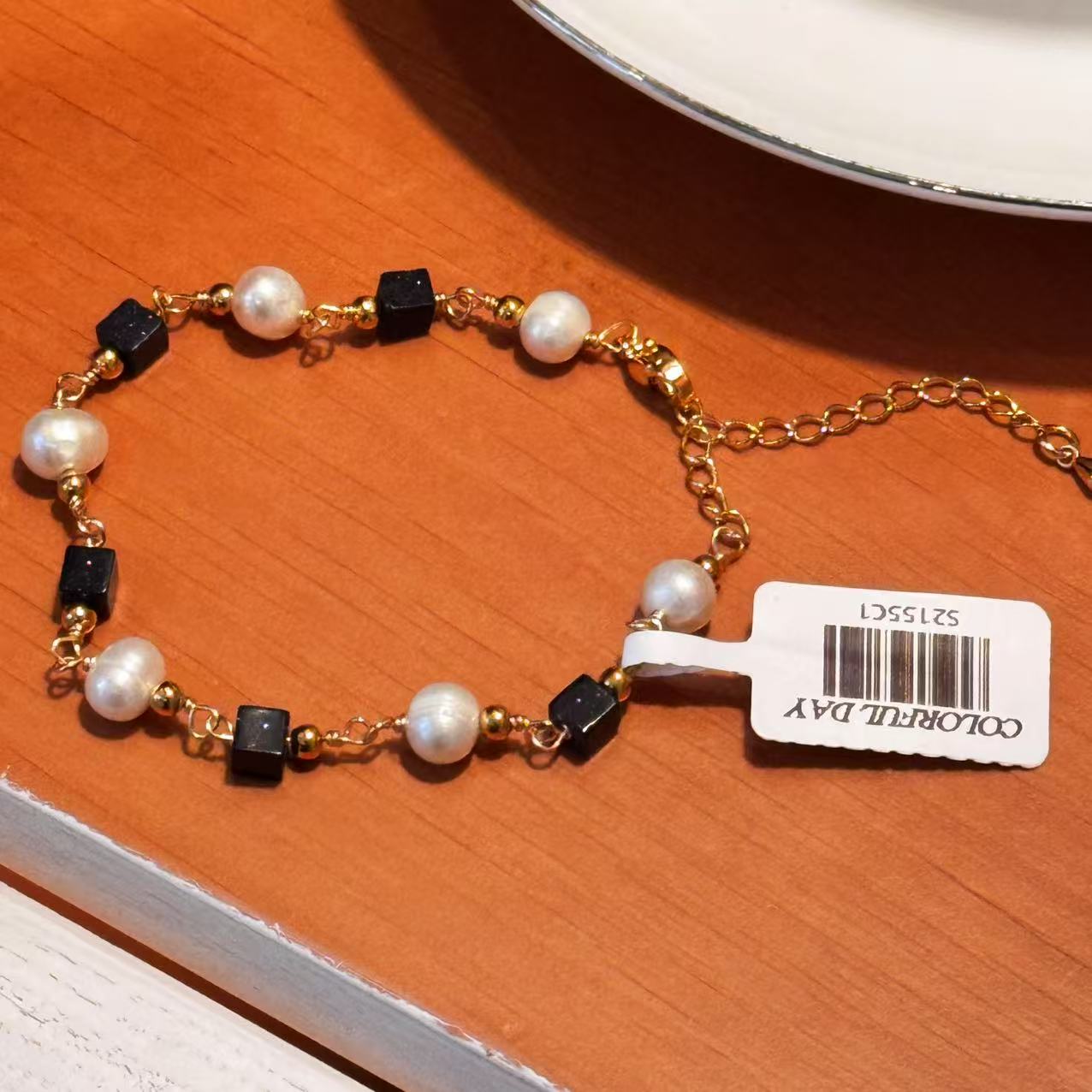 S2155C1 Pearl Bangle Hand Chain Bracelet simple elegant fine handmade gifts