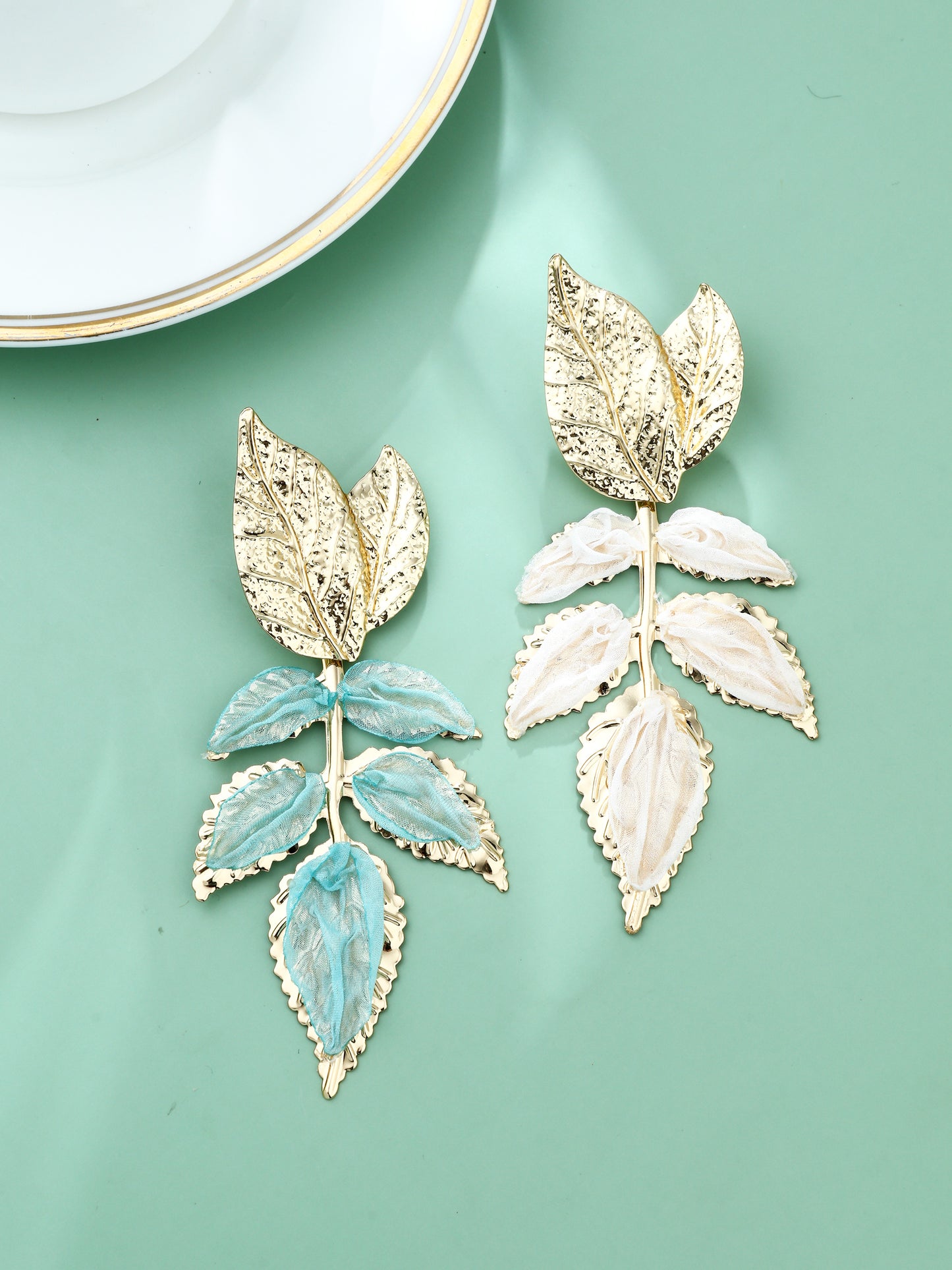 S5182E1 Mismatched Leaf earrings