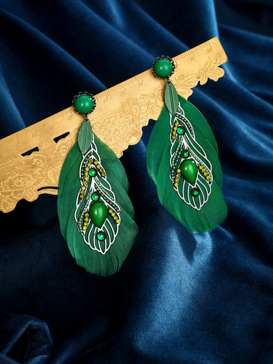 BW2505479 Peacock Plume earrings