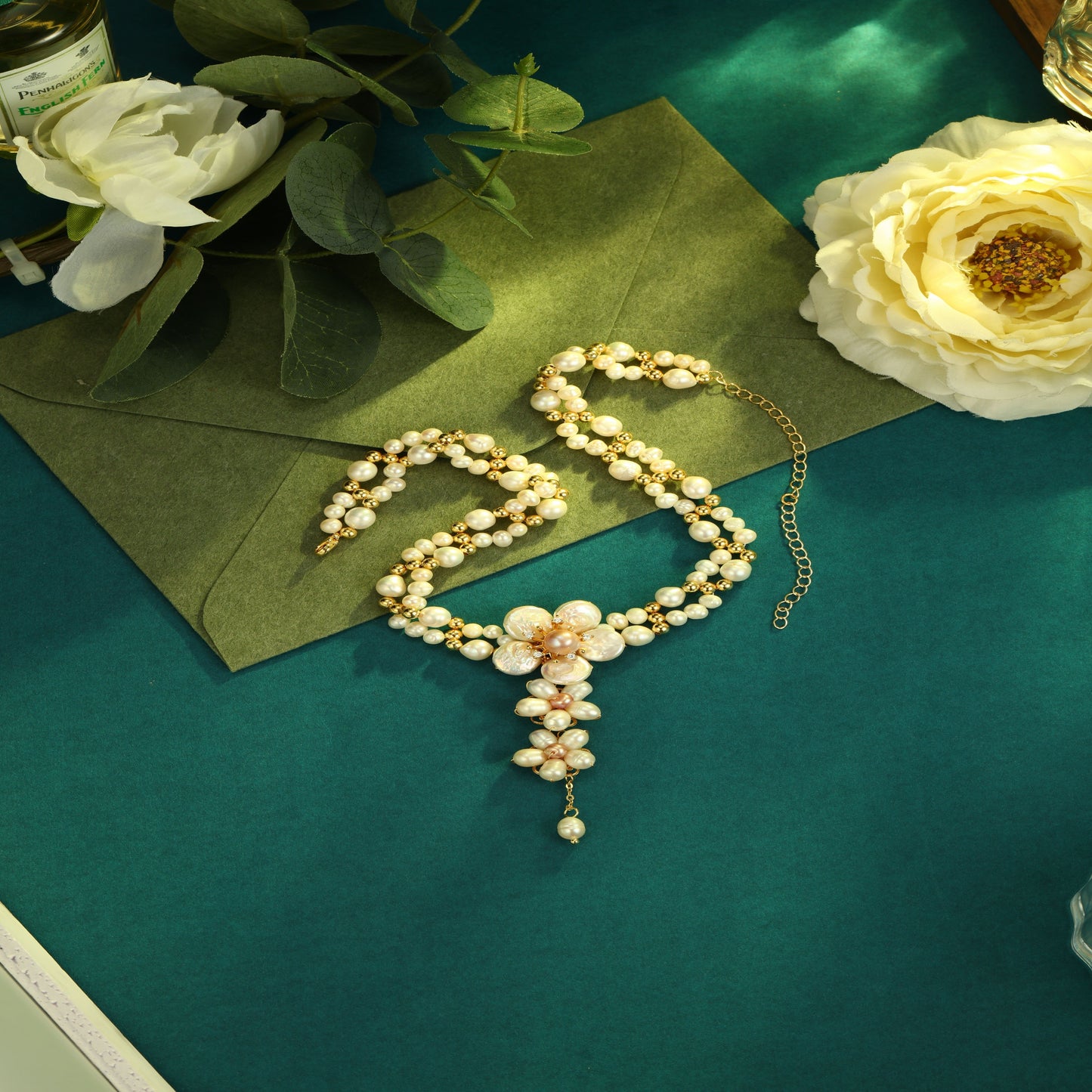 S2826N1  Flowers Like a Dream  Pearl necklace