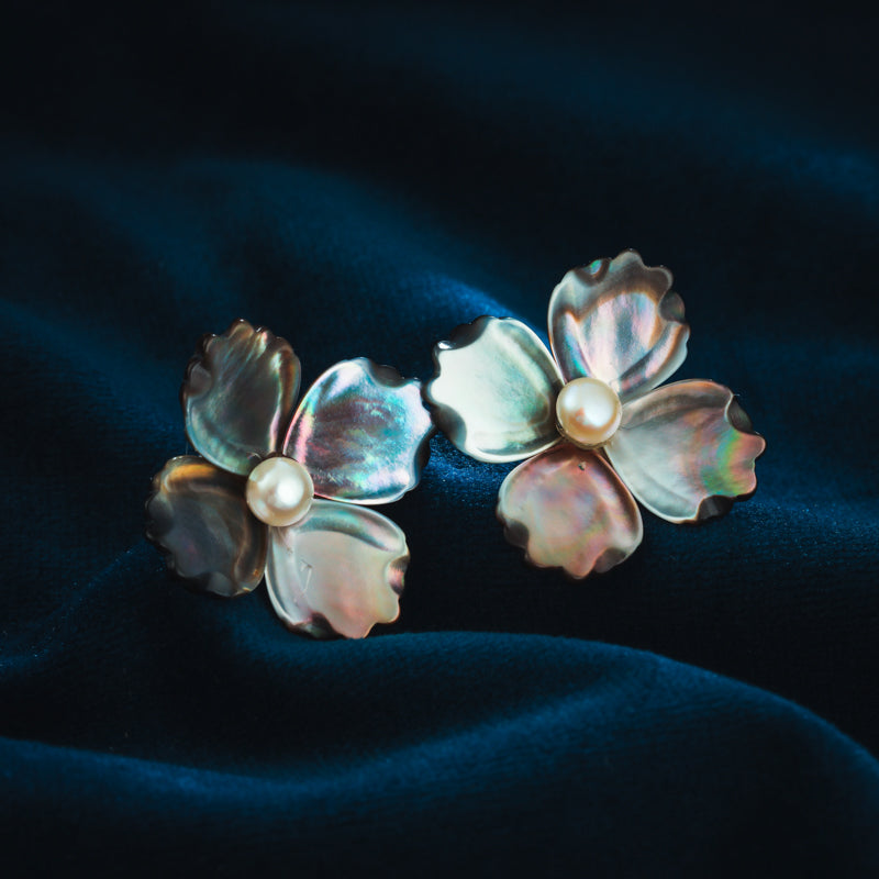S4495E1  Pearl Flower  Earrings Stud Ear Accessories fine handmade gifts