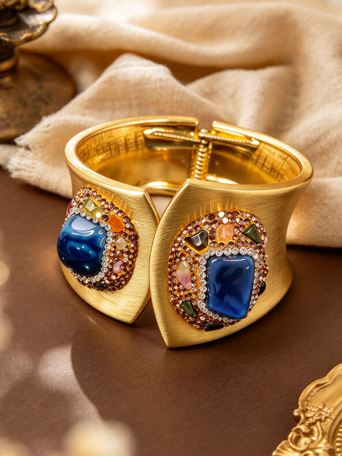 S03134M2 Lapis Regalia bangle