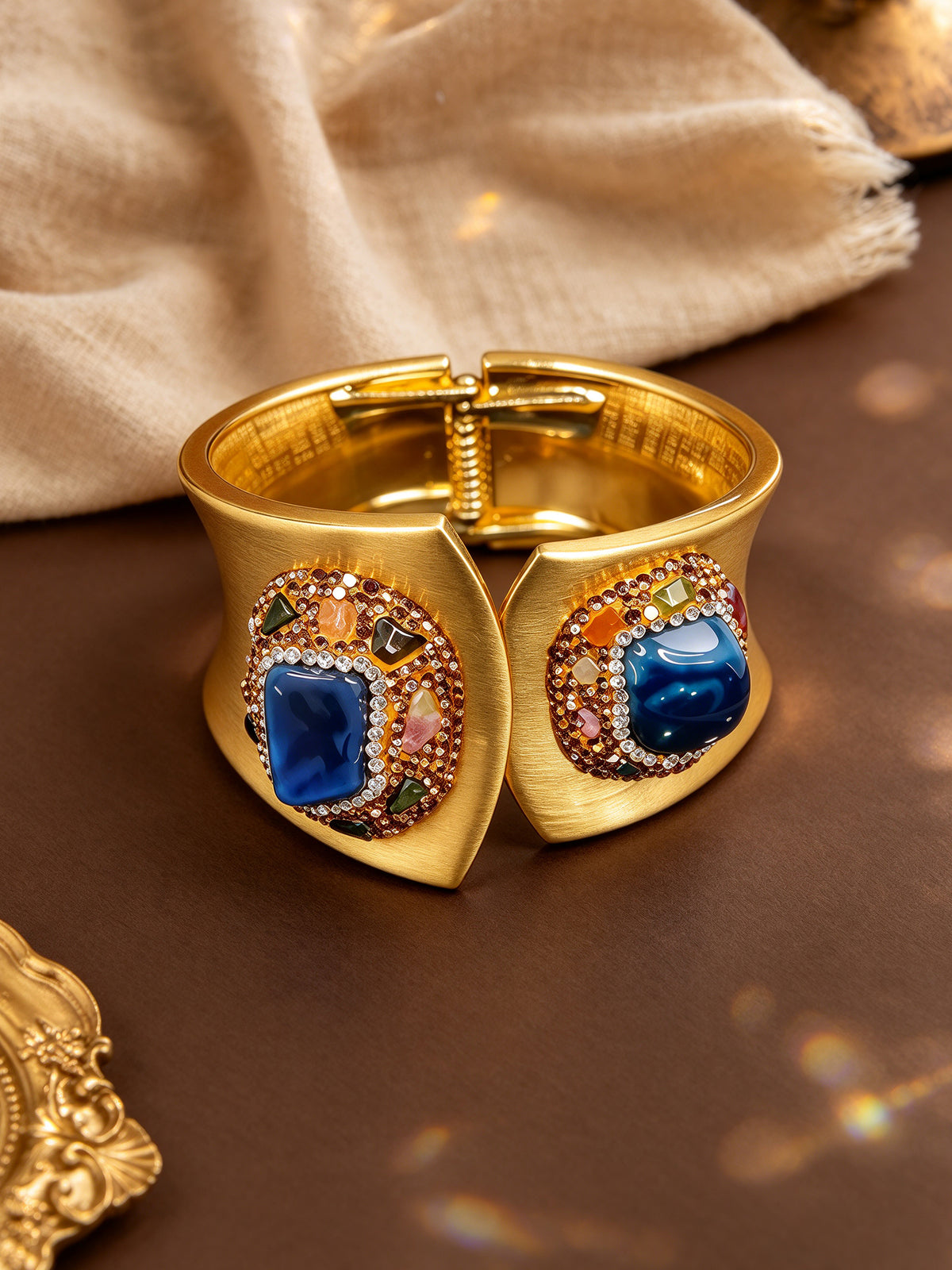 S03134M2 Lapis Regalia bangle
