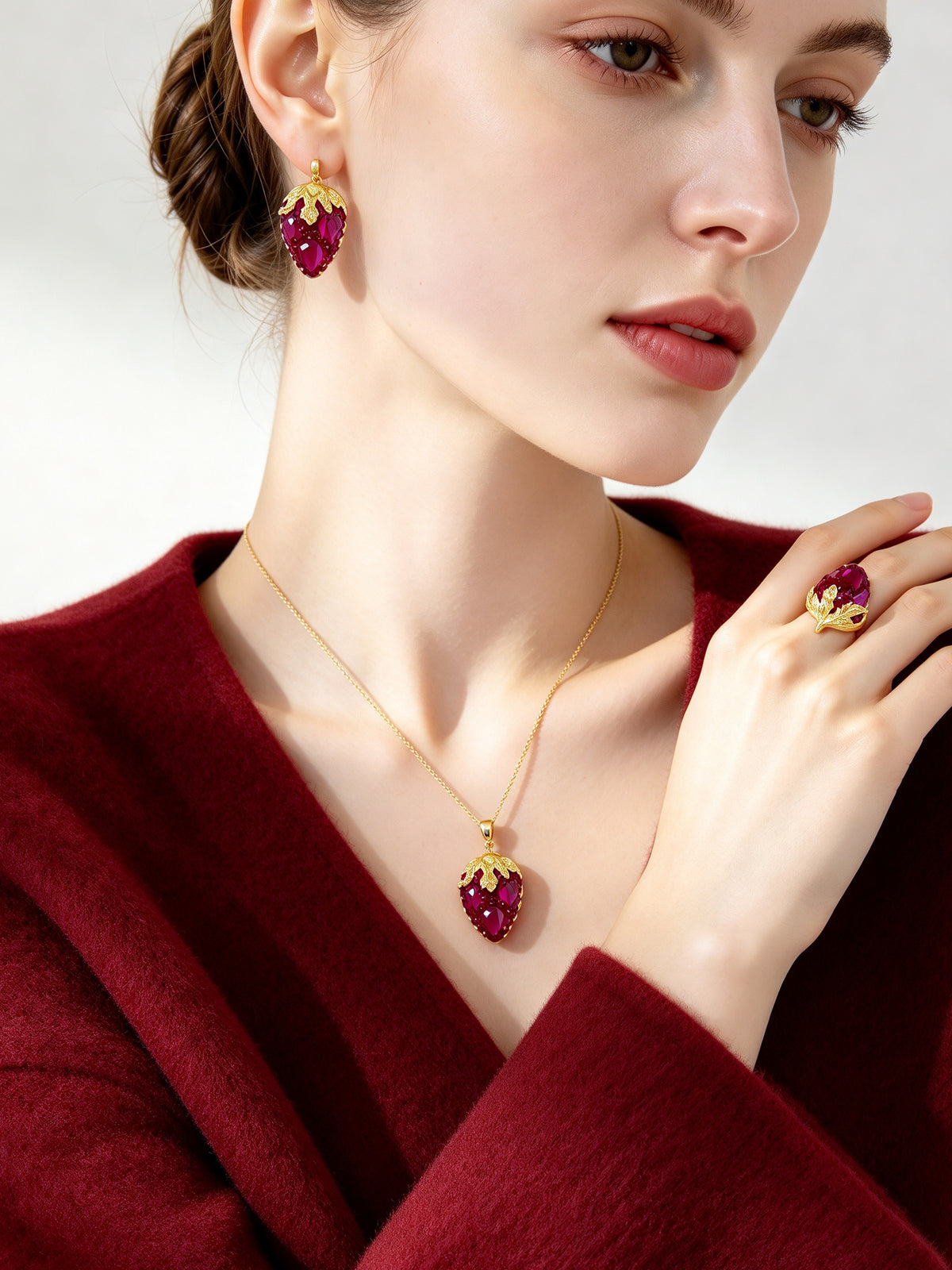S1998S1 Ruby Strawberry jewelry set