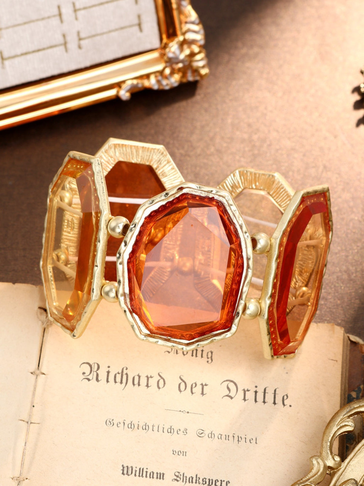 S2021W1 Amber Mosaic bracelet