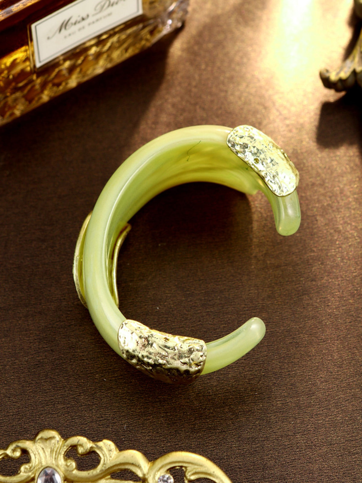 S2039W1 Embrace of Stardust Bangle