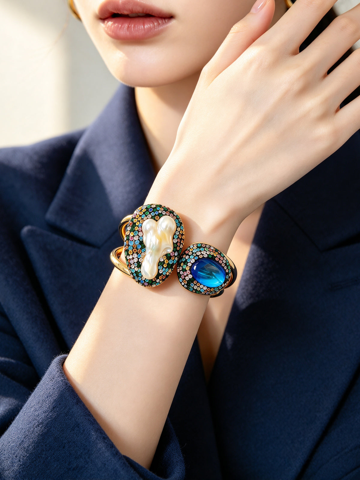 S2062W1 Baroque Ocean bangle