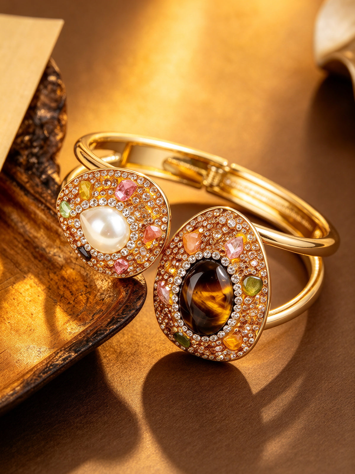 S2069W1 Tiger Pearl bangle