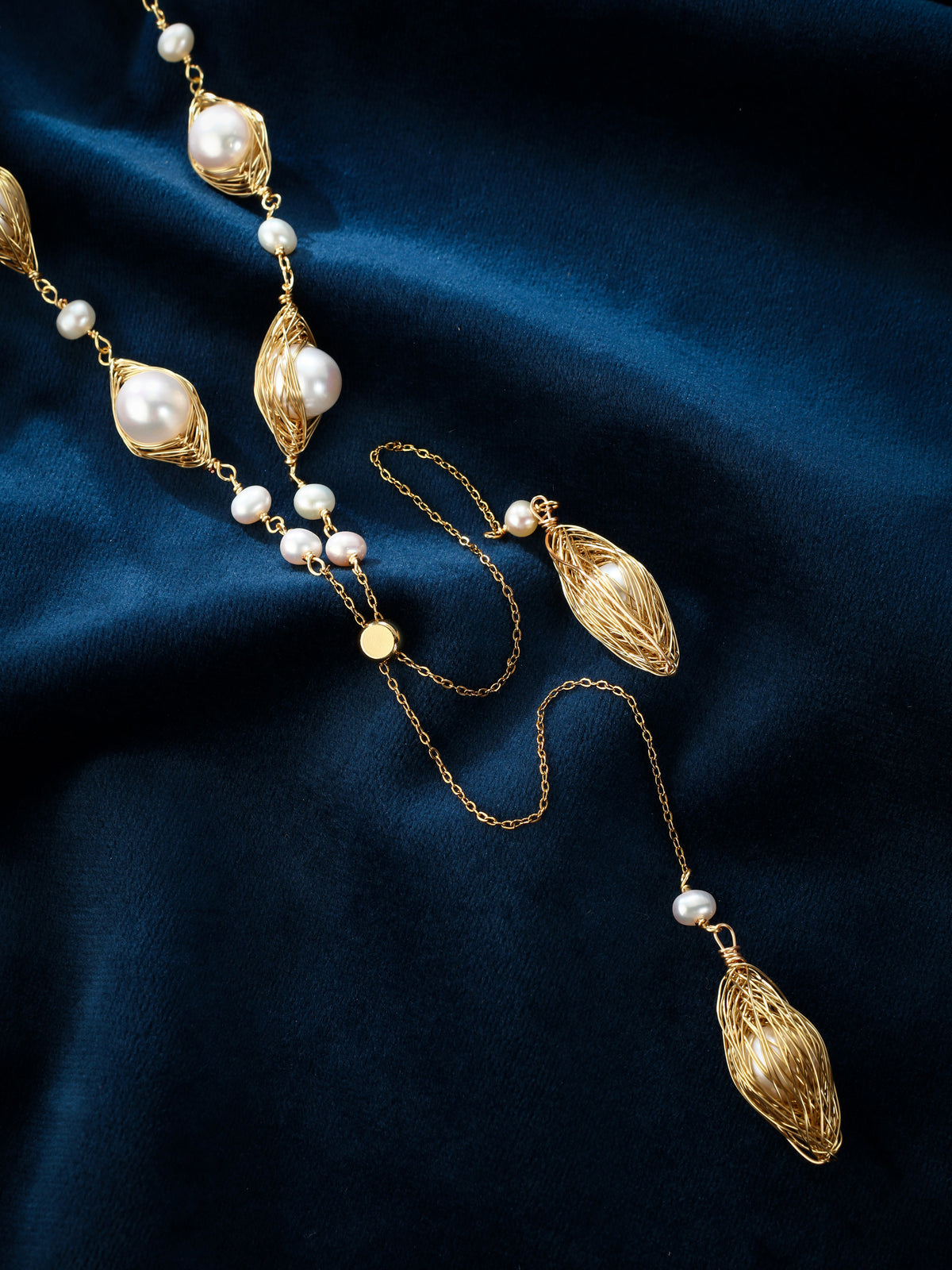 S2410N1 Golden Pod Pearl necklace