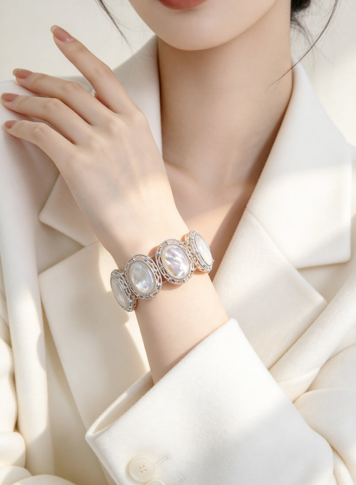 S2425C1 Moonlight Oval bracelet