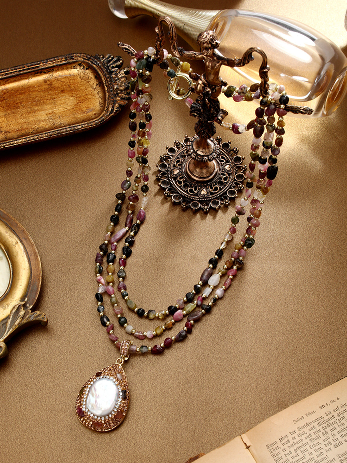 S2490N1 Autumn Pearl necklace