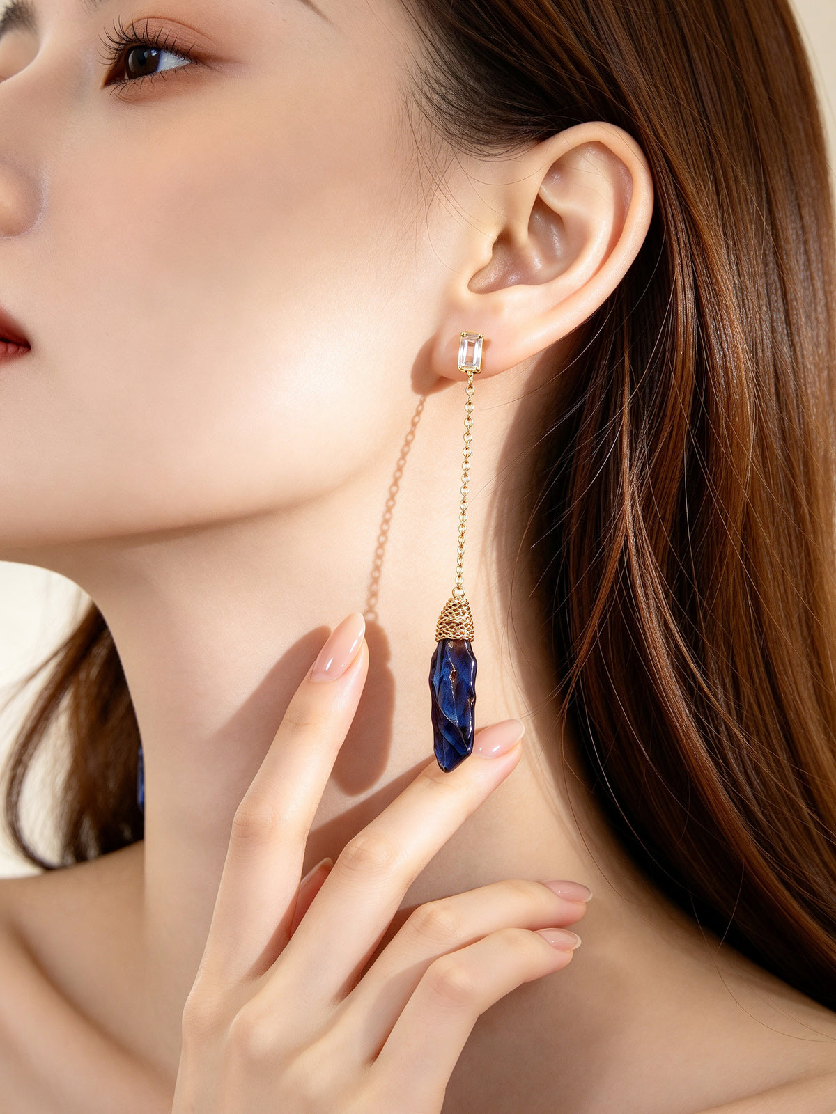 S4704E1 Blue Crystal Drop earrings