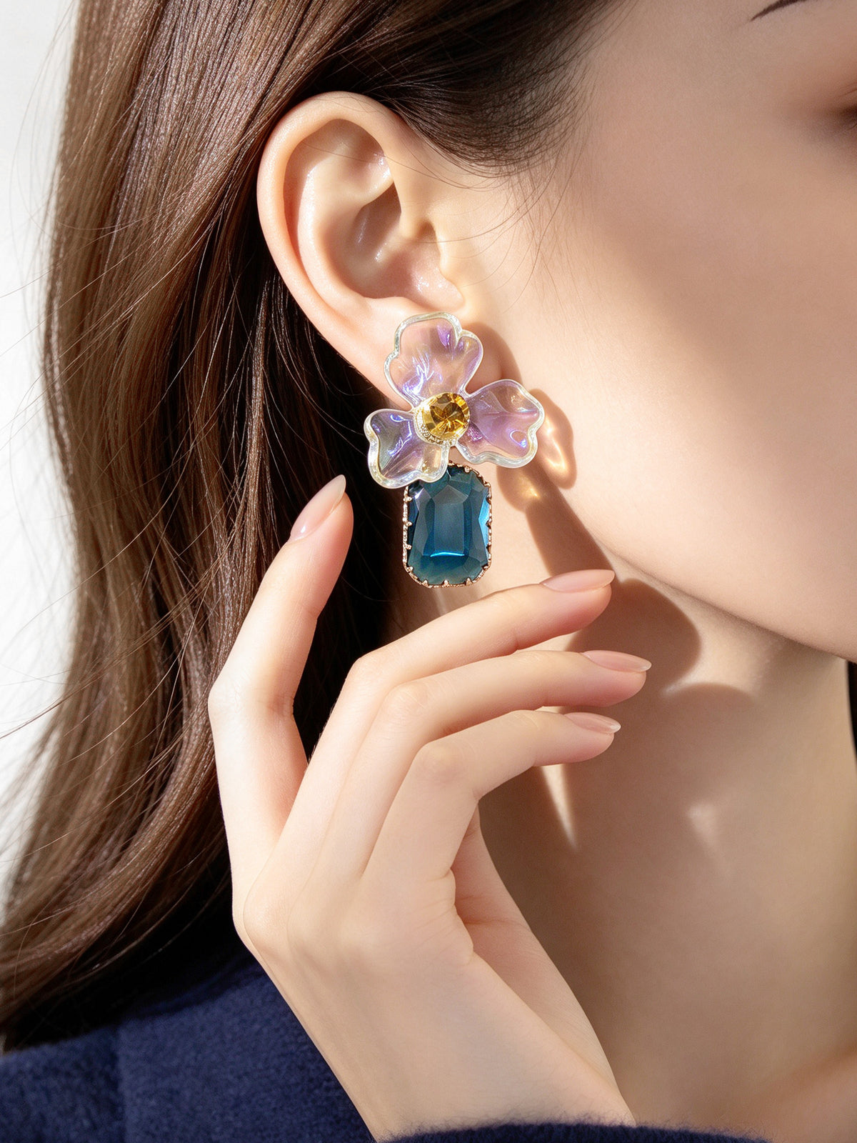 S5047E1 Glass Pansy earrings
