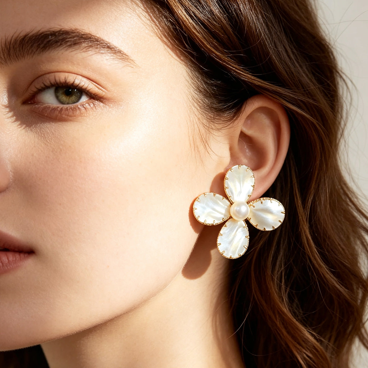 S5156E1 Pearl Petal earrings