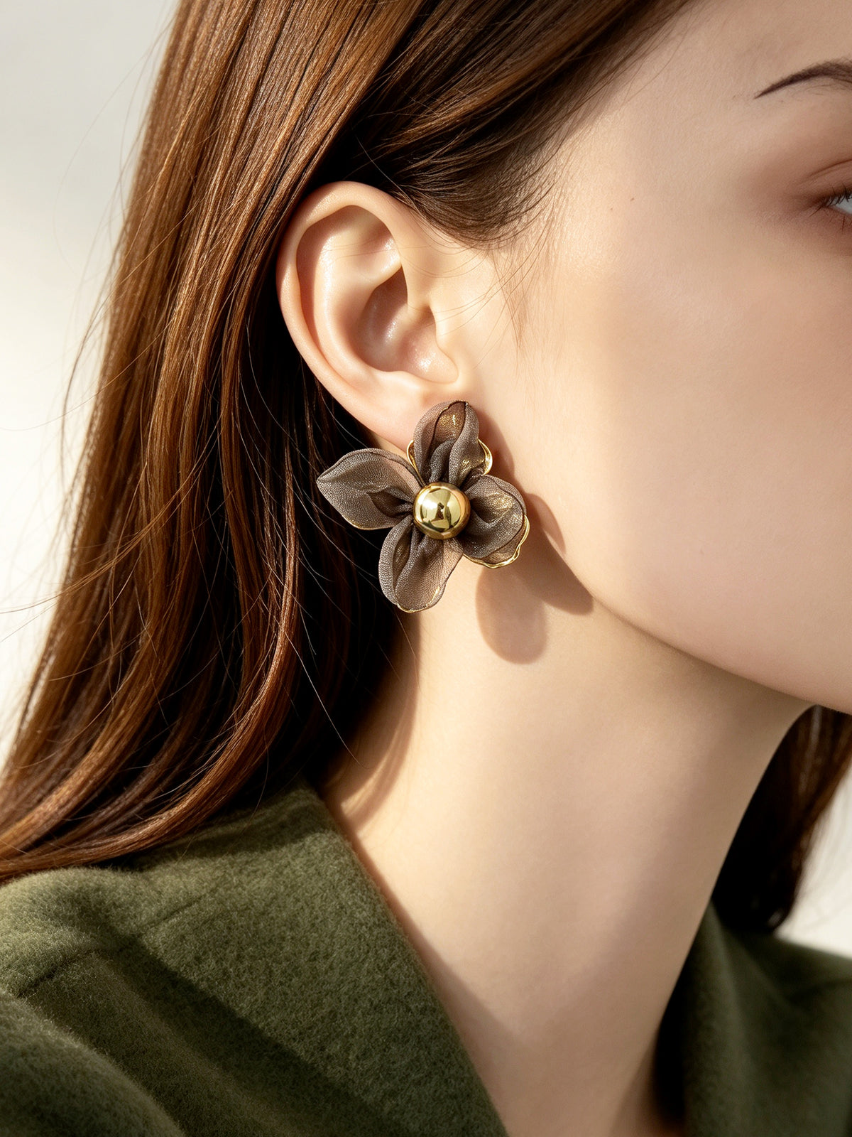 S5184E1 Mismatched Bloom earrings