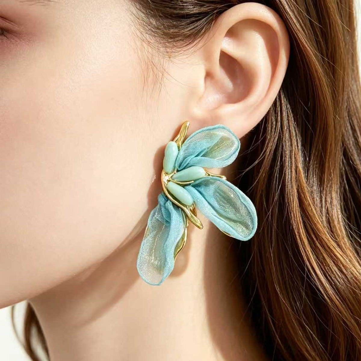 S5185E1 Dewy Leaf earrings