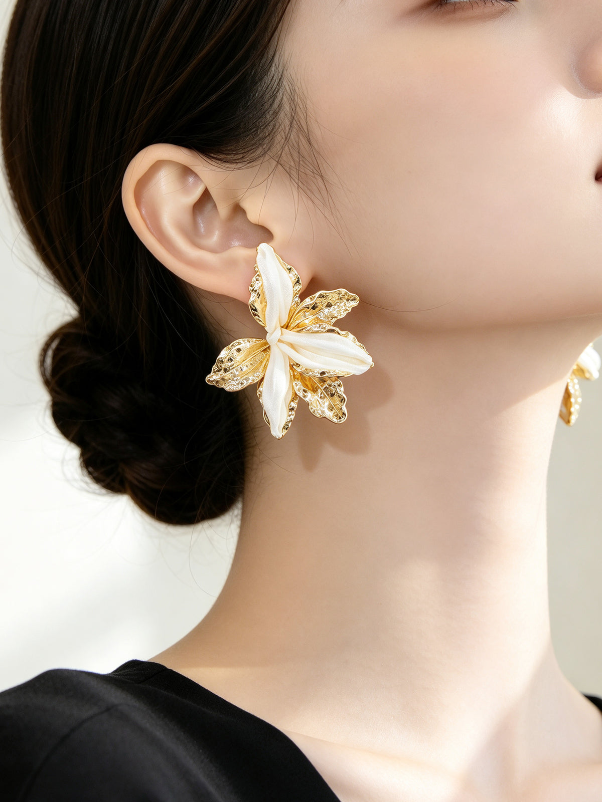 S5186E3 Sakura Bloom earrings