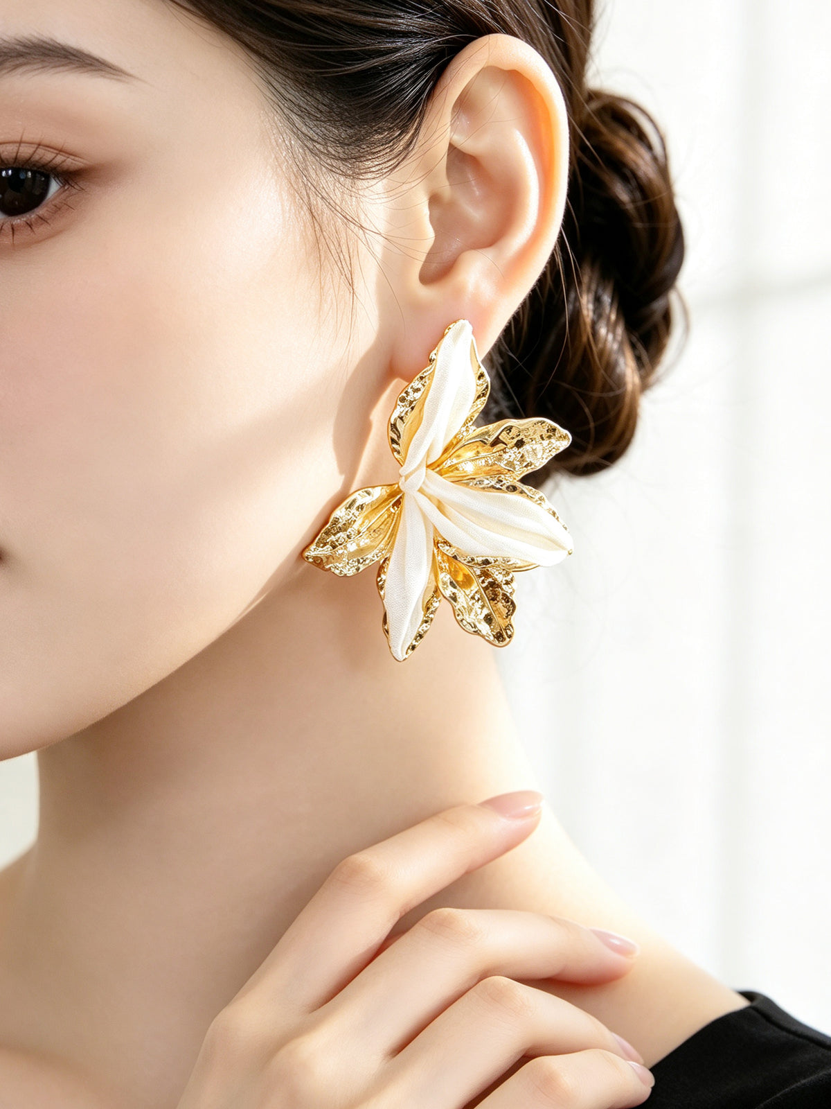 S5186E3 Sakura Bloom earrings