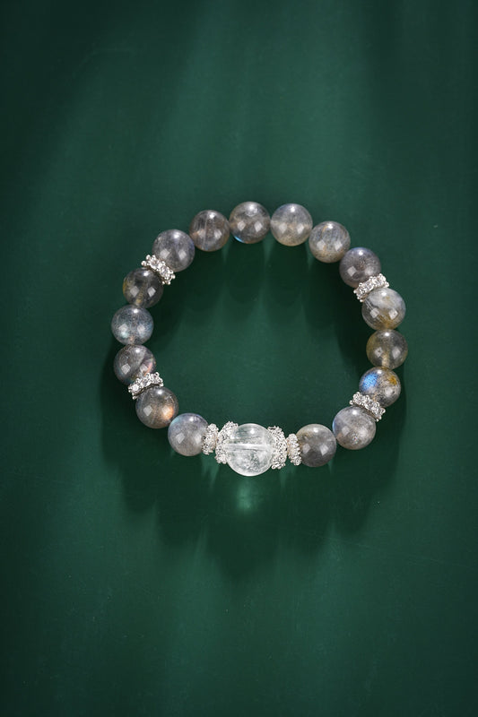 S2363C1 Bracelet: Ink Crystal’s Grace