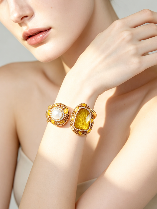 SZ2005162 Golden Pearl cuff
