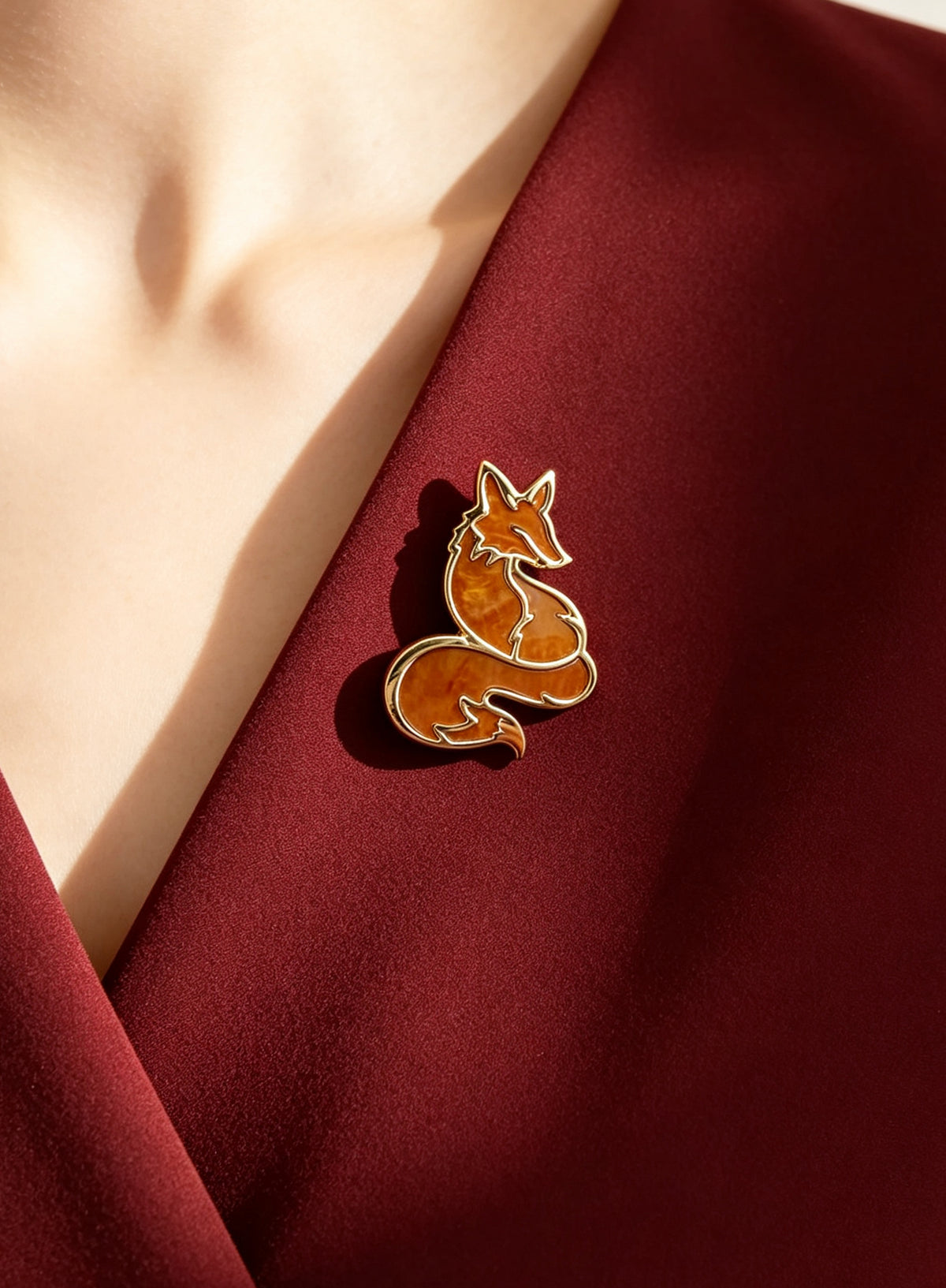 X26807Z01 Amber Fox brooch