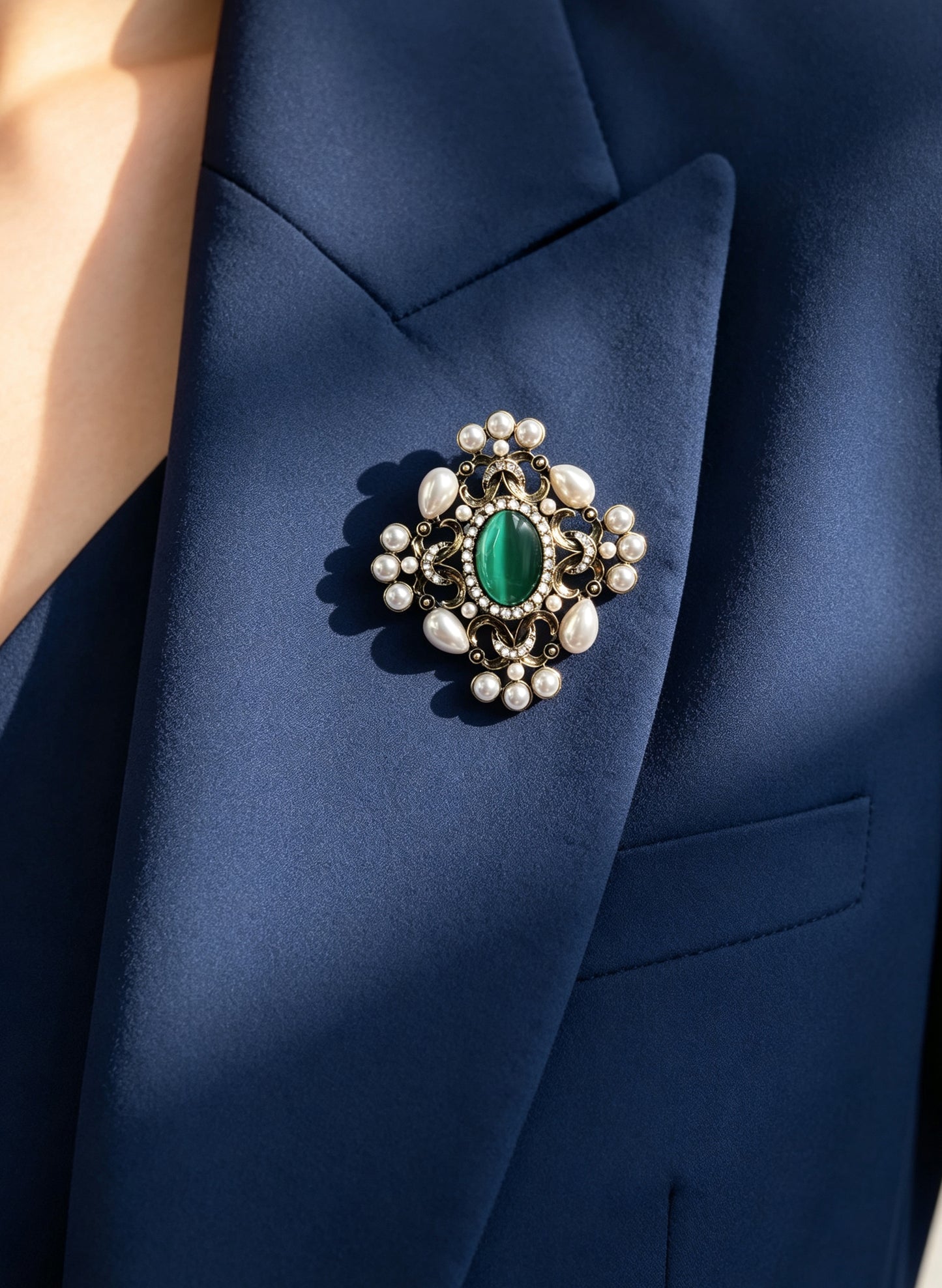 S2434B1 Silver Reverie brooch