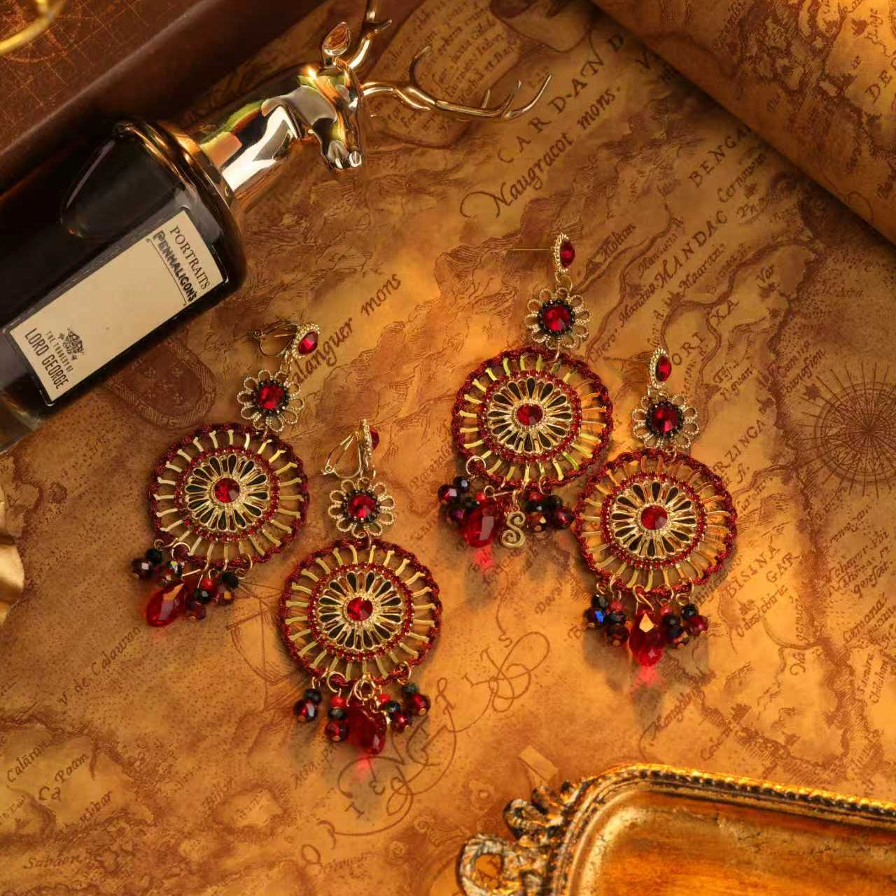 ED1512311 Earrings Stub Ear Accessiories Small Town in the West