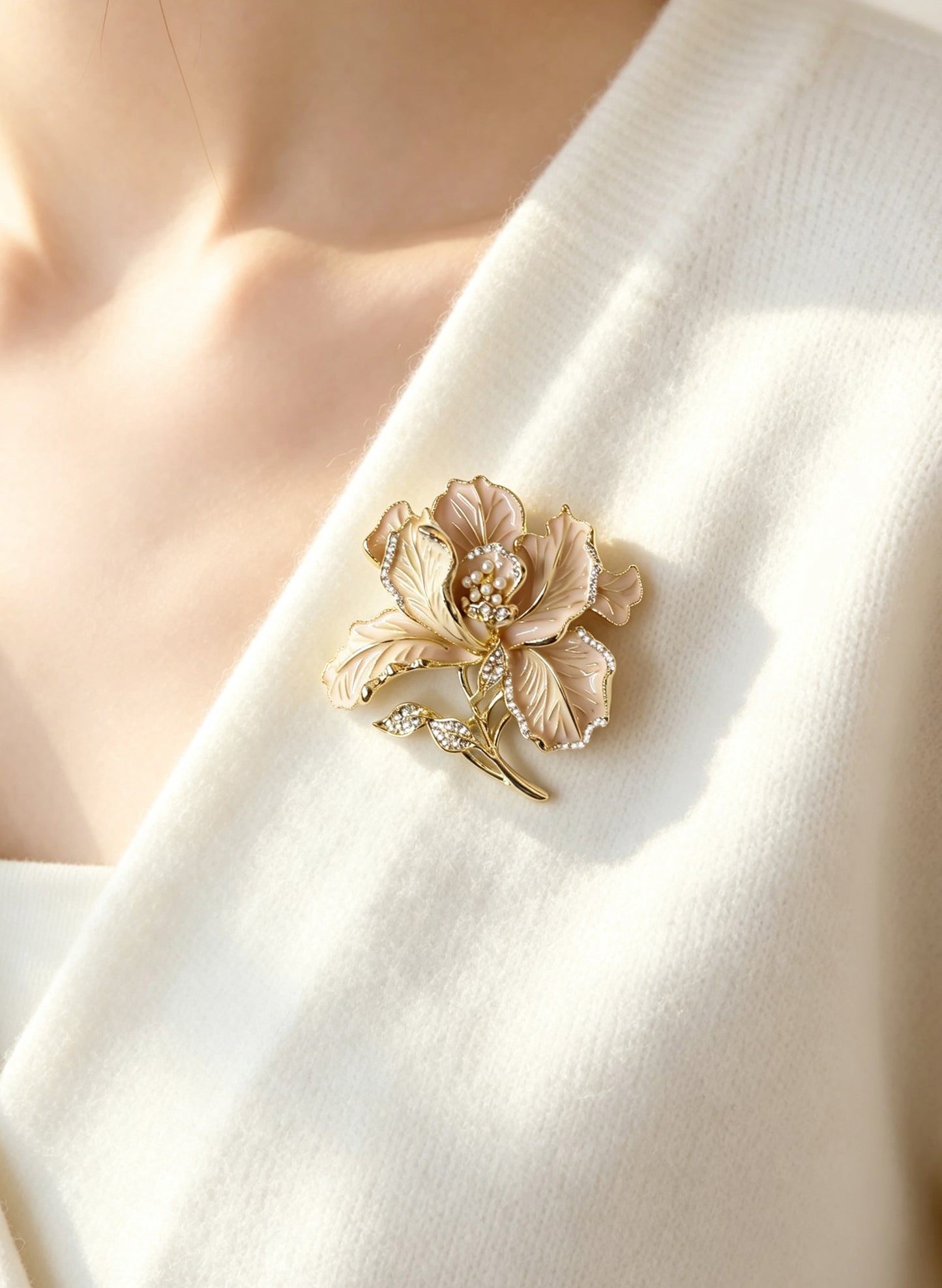 S2433B1 Blossom Enamel brooch